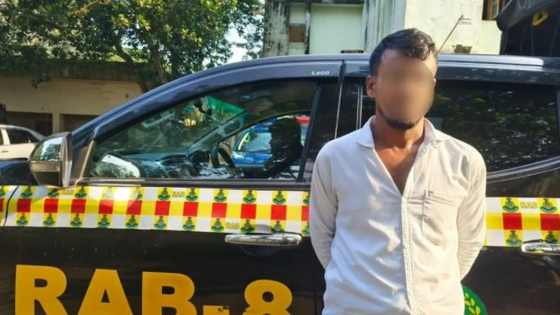 পিরোজপুরে চাঞ্চল্যকর ডাকাতি: আন্তঃজেলা ডাকাত সরদার গ্রেপ্তার